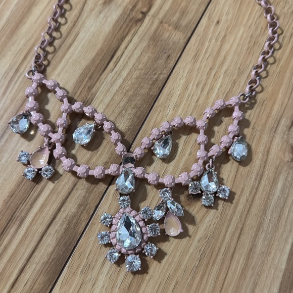 Necklace - Picture 3 of 6